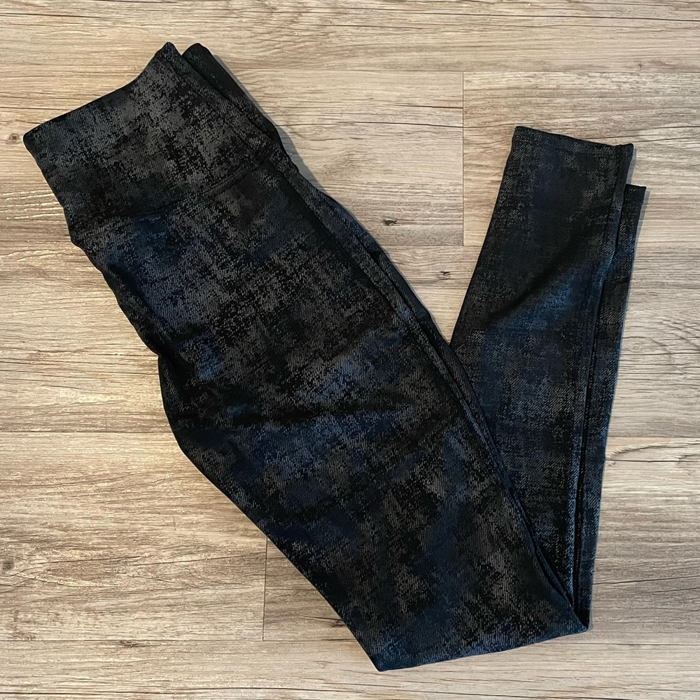 {NWOT} Twill High Waist Full Length Textured Twill Faux Leather Legging